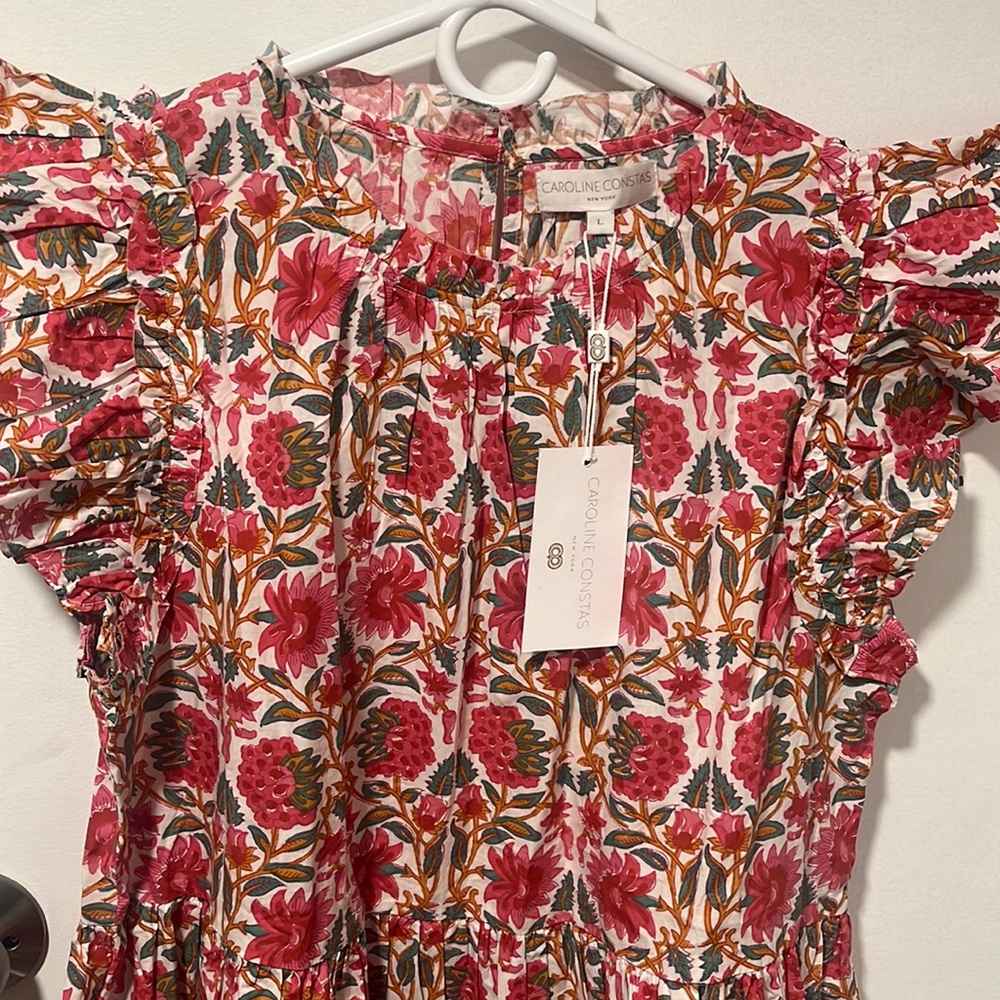 Caroline Constas size L strawberry print with pockets